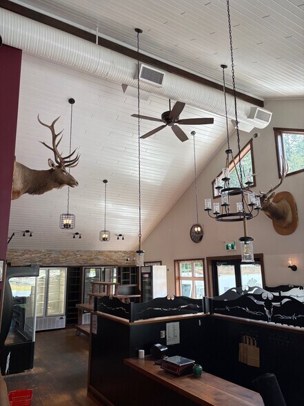 More Photos Of 2930 Trans Canada Hwy, Langford Restaurant For Sale