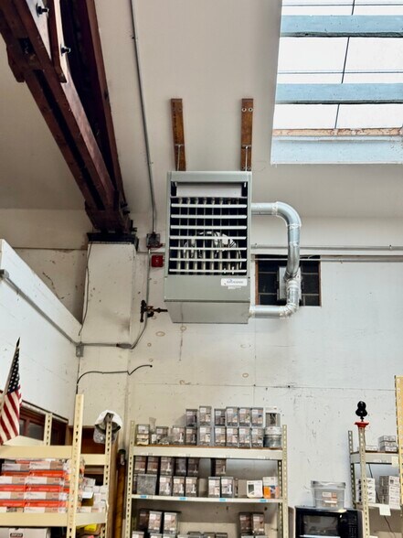 More Photos Of 19 JT Connell Hwy, Newport Light Manufacturing For Lease