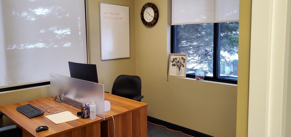 More Photos Of 33 Melrose Rd, Buffalo Freestanding For Lease