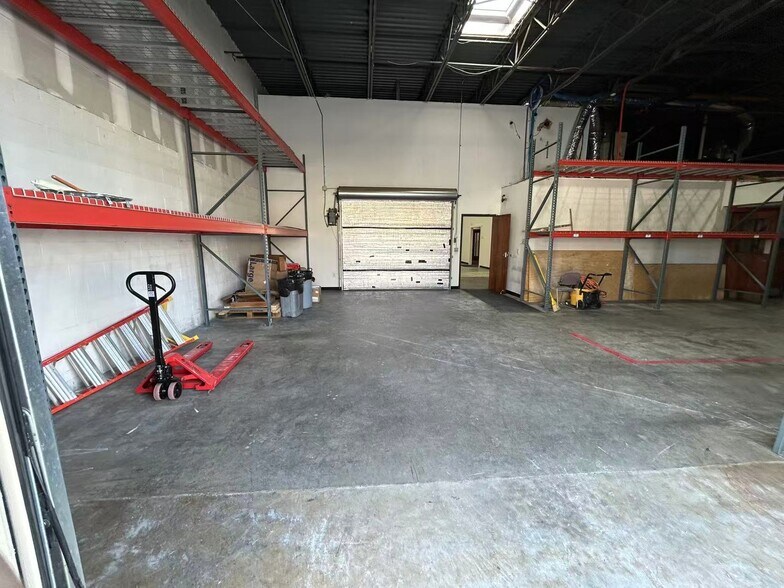 More Photos Of 975 Cobb Place Blvd NW, Kennesaw Light Distribution For Lease