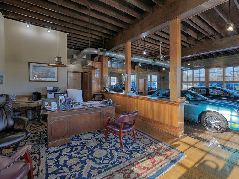 More Photos Of 20575 Coastal Hwy, Rehoboth Beach Auto Dealership For Sale