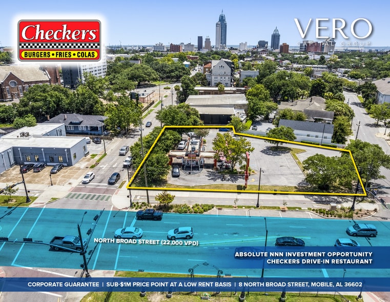 Primary Photo Of 8 N Broad St, Mobile Fast Food For Sale