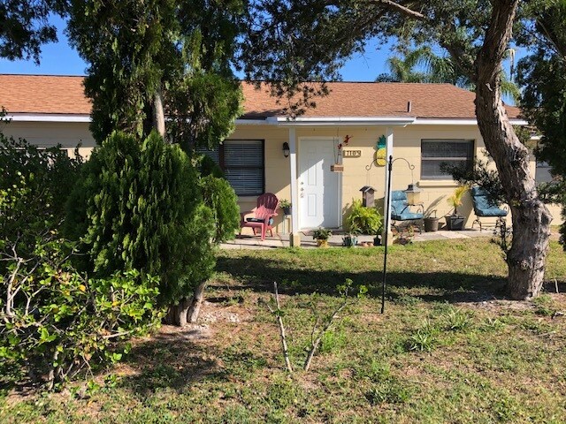 More Photos Of 7105 Poinsetta Ave, Cape Canaveral Apartments For Sale