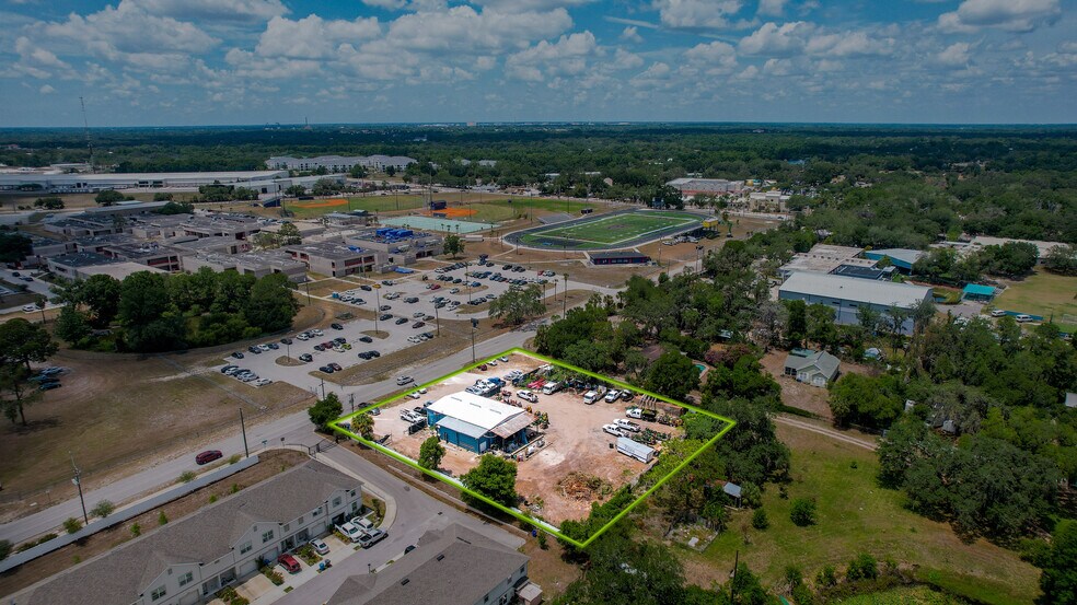 More Photos Of 6509 Orient Rd, Tampa Warehouse For Lease