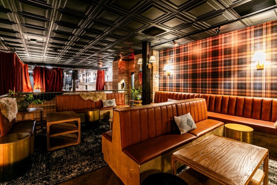 More Photos Of 268 Main St, Park City Storefront Retail Office For Sale