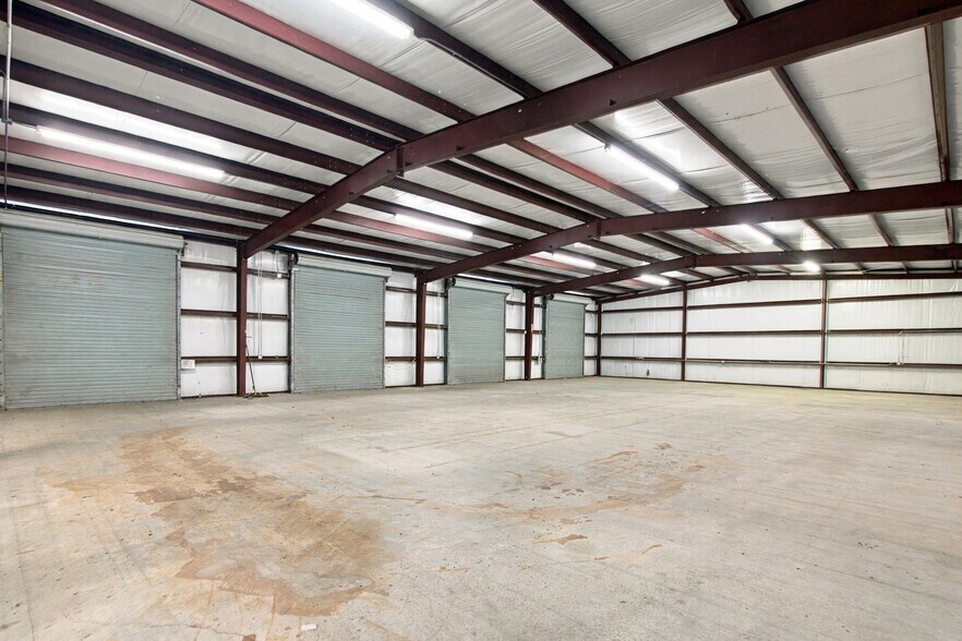 More Photos Of 512 Hartman Rd, Victoria Warehouse For Sale