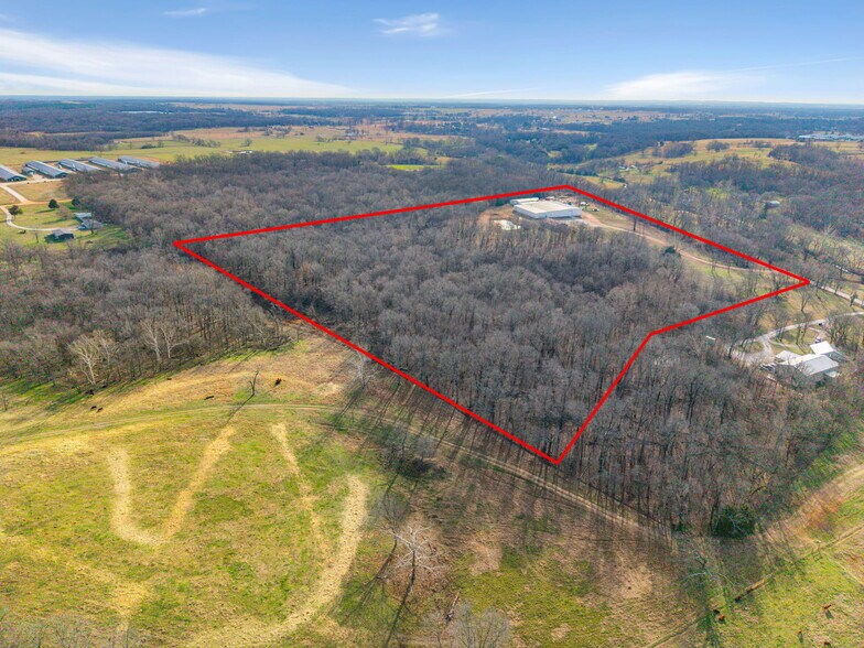 More Photos Of 23044 Honey Creek Rd, Sulphur Springs Distribution For Sale