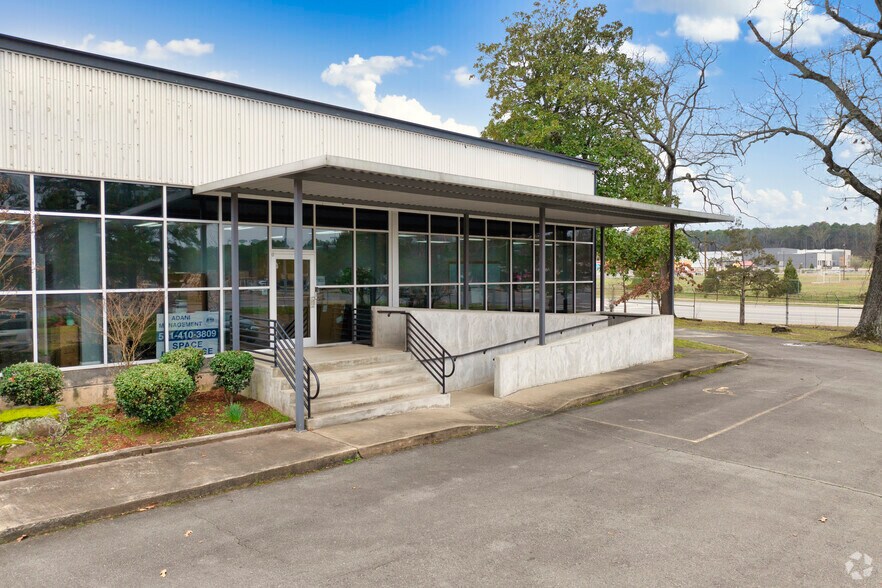 More Photos Of 3801 W 65th St, Little Rock Refrigeration Cold Storage For Sale