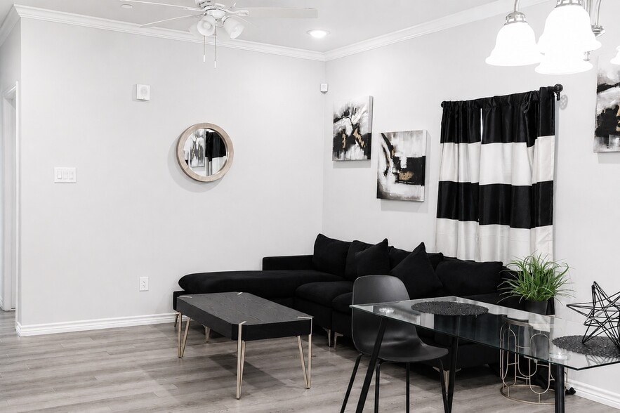 More Photos Of 2508 Southmore Blvd, Houston Apartments For Sale