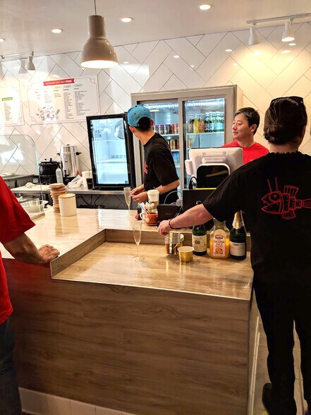 More Photos Of 361 Pomeroy Ave, Pismo Beach Storefront Retail Residential For Lease