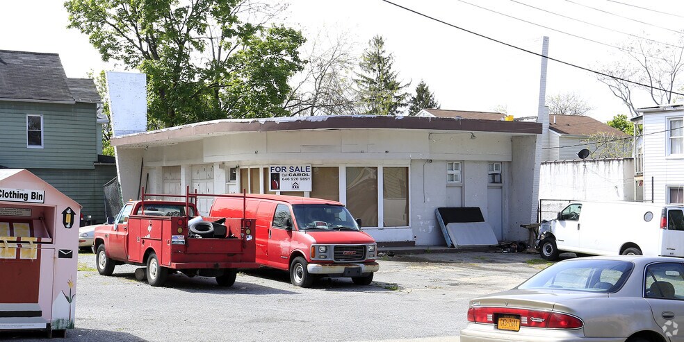 Primary Photo Of 402 S 5th Ave, Mount Vernon Auto Repair For Sale