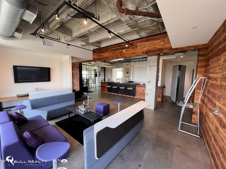 More Photos Of 550 Pharr Rd NE, Atlanta Office For Sale