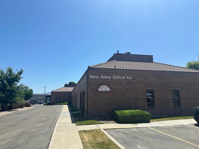 More Photos Of 3465 Pioneer, West Valley City Office For Lease