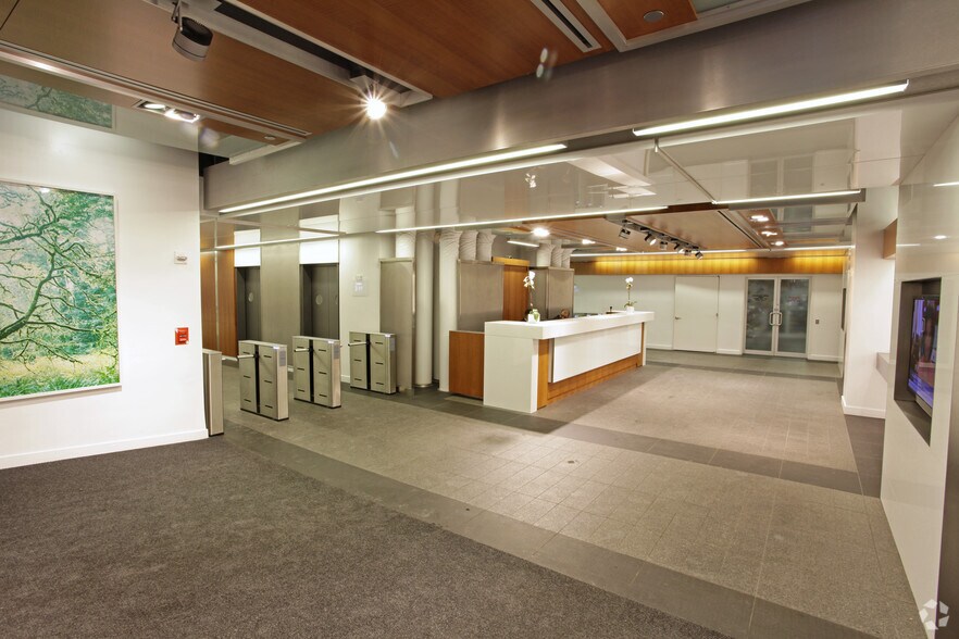 Primary Photo Of 747 Third Ave, New York Office For Lease