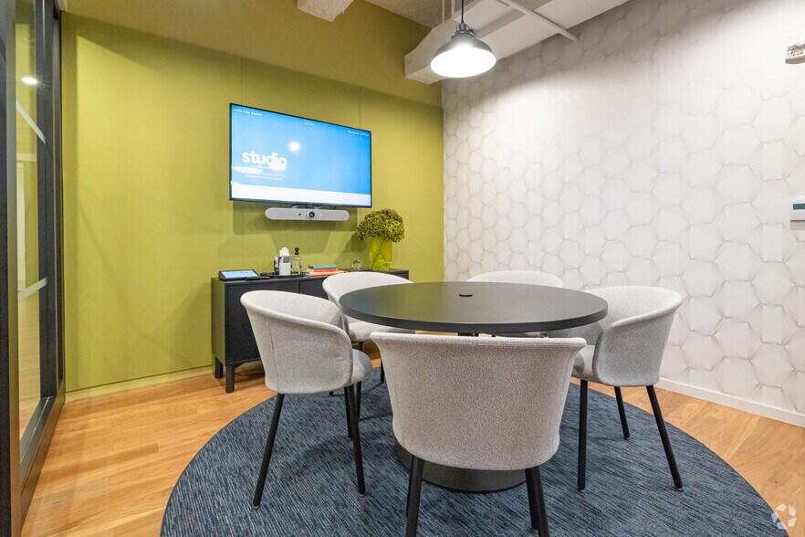 Photo of 6th Floor Ste 611