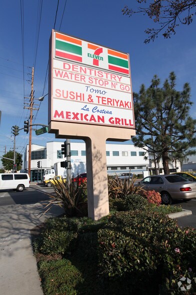 More Photos Of 10904 E Rush St, South El Monte Unknown For Lease