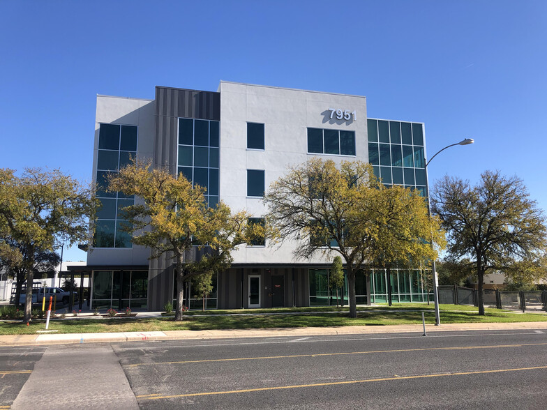 Primary Photo Of 7951 Shoal Creek Blvd, Austin Medical For Lease