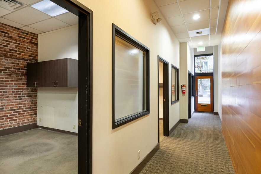 More Photos Of 2420 2nd Ave, Seattle Storefront Retail Office For Sale