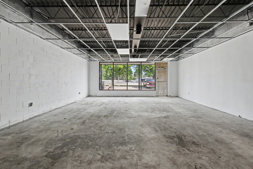 More Photos Of 22909-22917 Van Born Rd, Taylor Freestanding For Sale