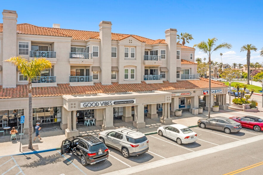 More Photos Of 501 Main St, Huntington Beach Storefront Retail Residential For Lease