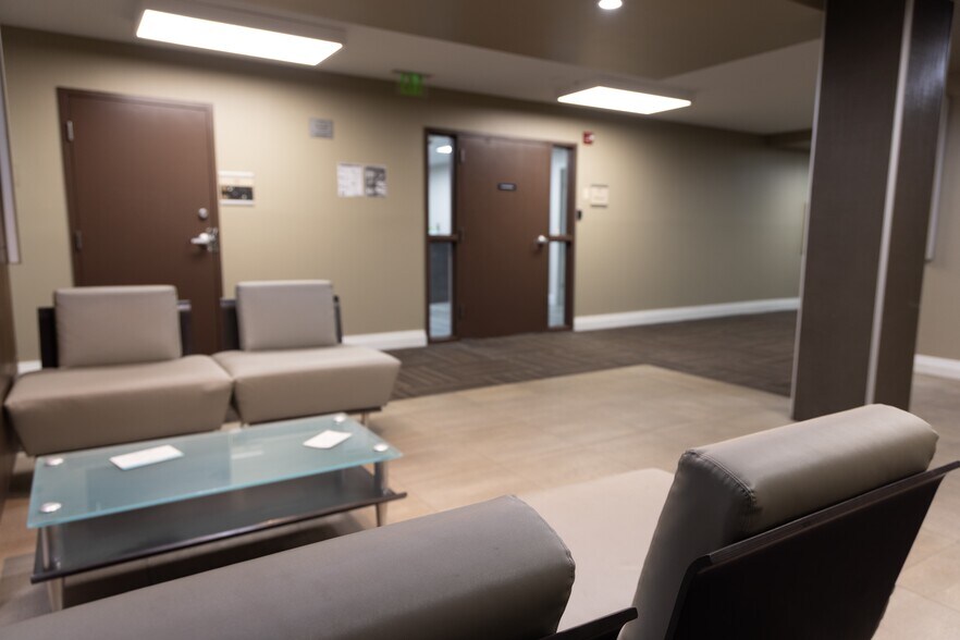 More Photos Of 5701 NW 88th Ave, Tamarac Office For Lease