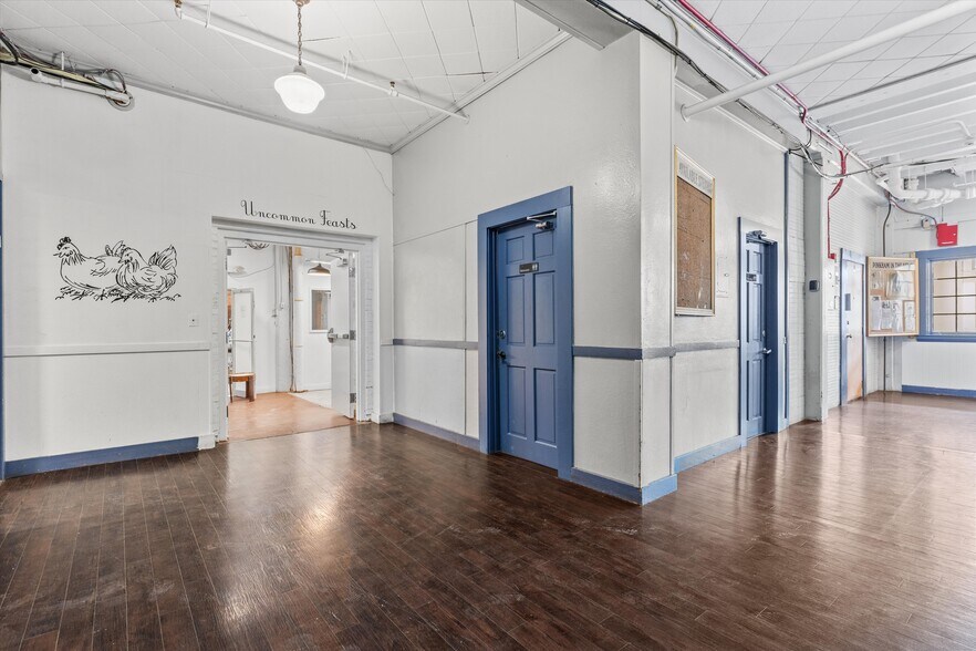 More Photos Of 271 Western Ave, Lynn Research And Development For Lease