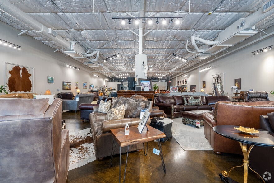 More Photos Of 13945 Research Blvd, Austin Unknown For Lease