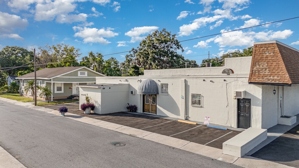 More Photos Of 3416 N 15th St, Tampa Religious Facility For Sale