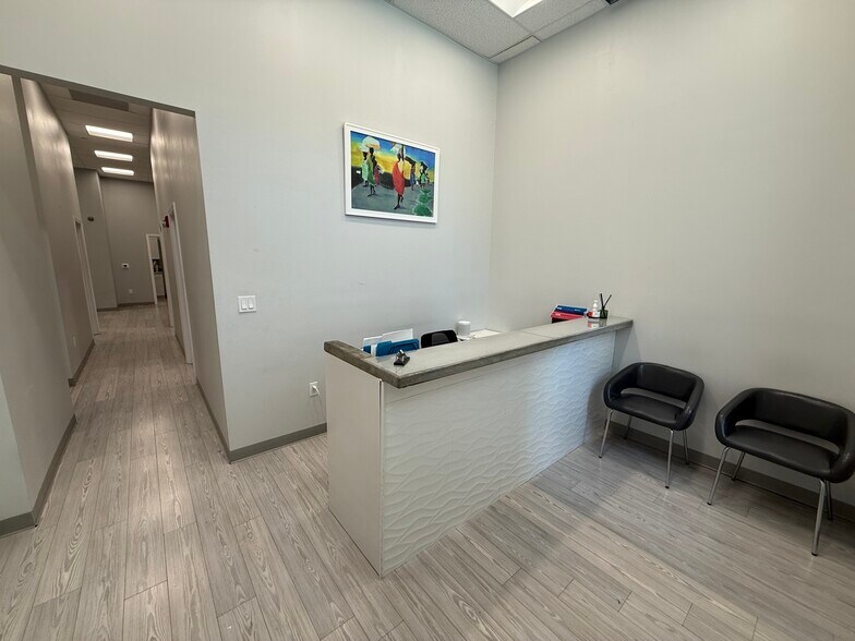 More Photos Of 1415 2nd St, Sarasota Apartments For Lease