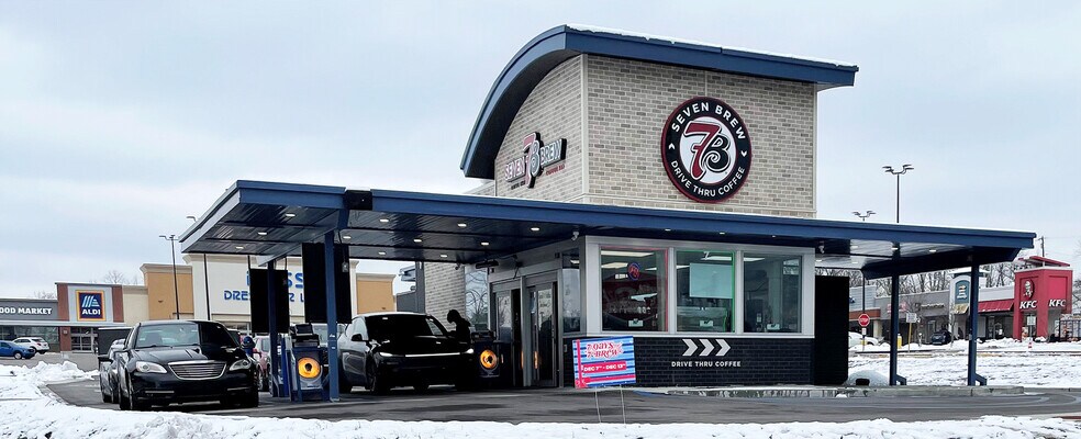 More Photos Of 1315 Monmouth St, Newport General Retail For Lease