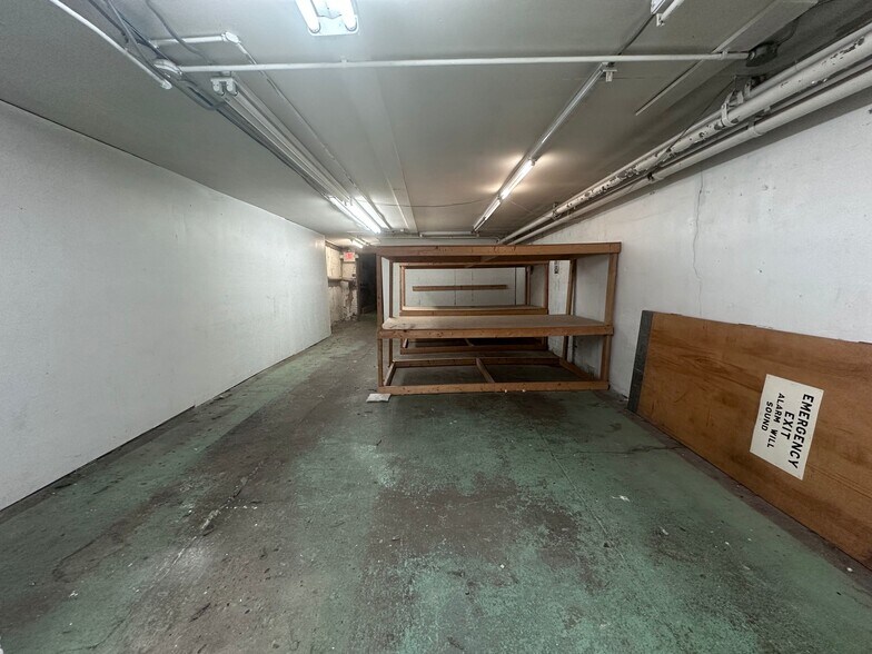 More Photos Of 207 E Front St, Traverse City General Retail For Sale