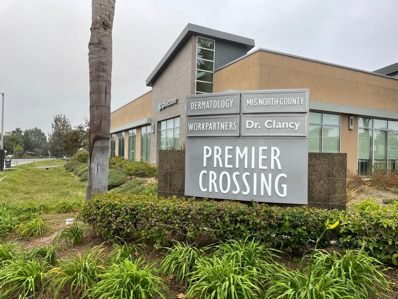 More Photos Of 2301-2305 Melrose Dr, Vista Medical For Lease