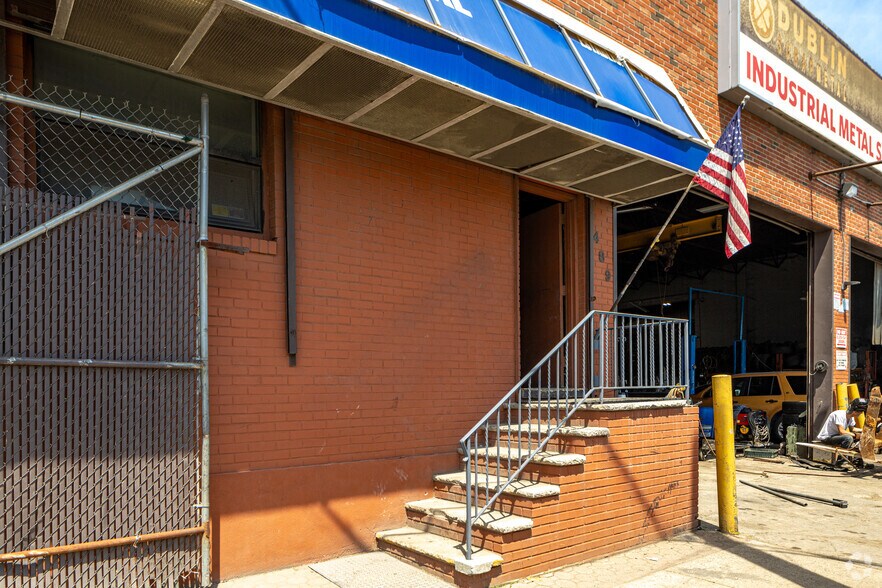 More Photos Of 483-495 Frelinghuysen Ave, Newark Warehouse For Lease