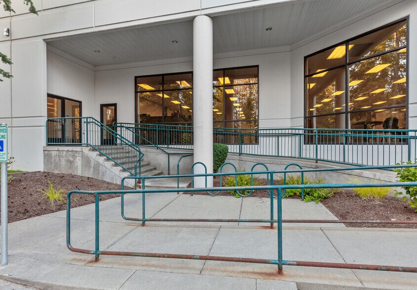 More Photos Of 600 W Wilbur Ave, Coeur d'Alene Manufacturing For Lease