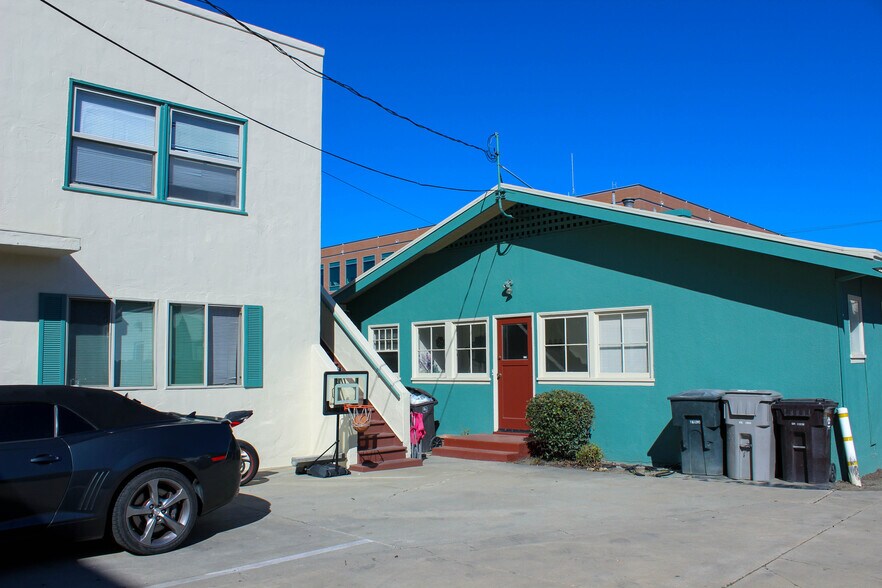 More Photos Of 238 Capitol St, Salinas Office Residential For Sale