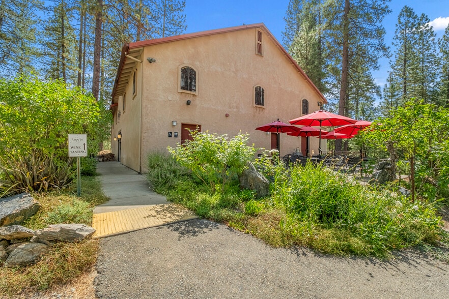 More Photos Of 4282 Pleasant Valley Rd, Placerville Specialty For Sale