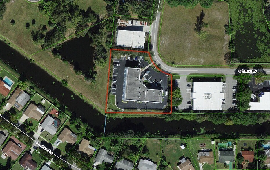 More Photos Of 4440 S Tiffany Dr, West Palm Beach Light Manufacturing For Lease