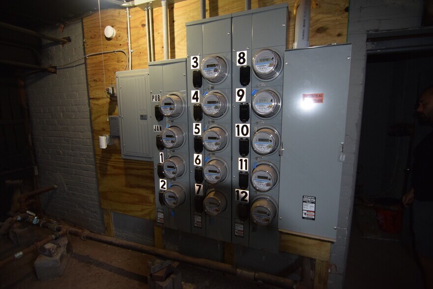 More Photos Of 1933 Lee Rd, Cleveland Apartments For Sale