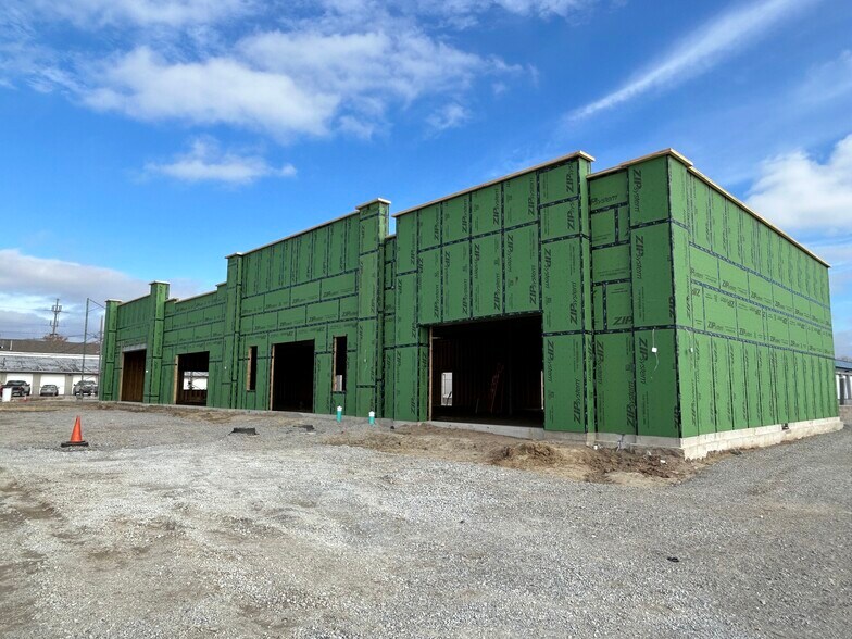 More Photos Of 7725 US Hwy 41, Schererville Storefront Retail Office For Lease