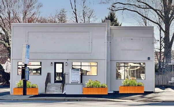 Primary Photo Of 3003 Concord Pike, Wilmington Storefront Retail Office For Lease