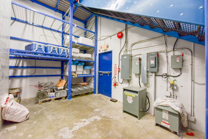 More Photos Of 7225 Brown St, Delta Warehouse For Sale