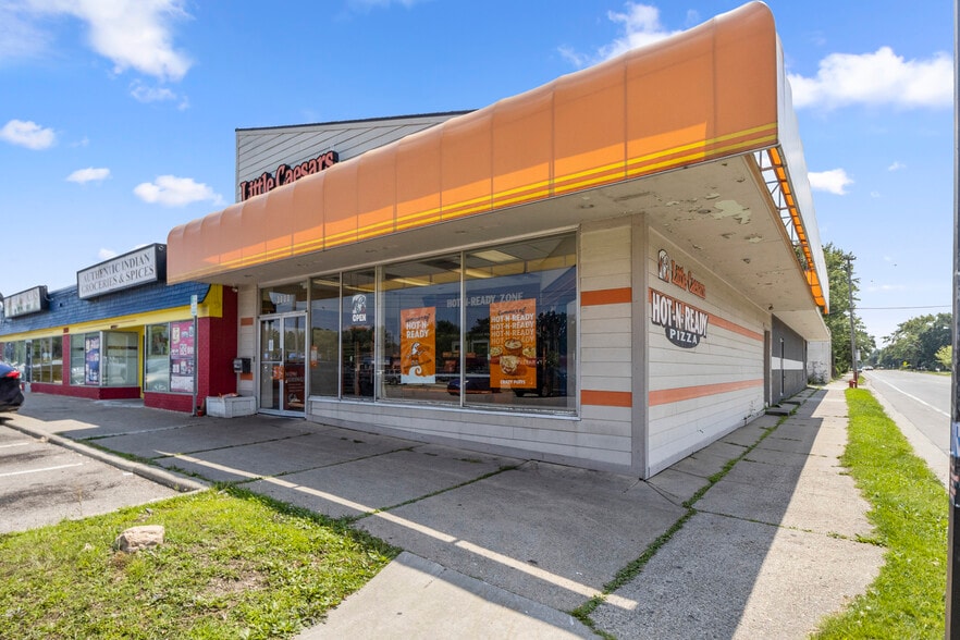 More Photos Of 3000 Packard Rd, Ann Arbor Storefront For Sale