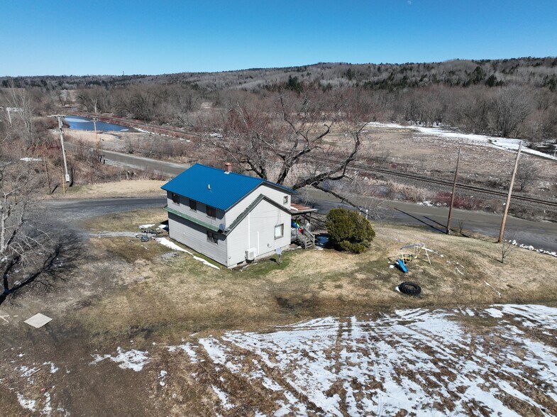 More Photos Of 109 River Rd, Orleans Specialty For Sale