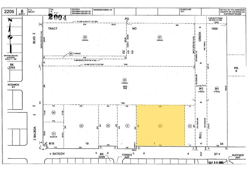 More Photos Of 16735-16745 Saticoy St, Van Nuys Service For Lease