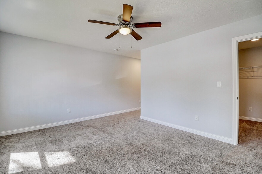 More Photos Of , Indianapolis Multifamily For Sale