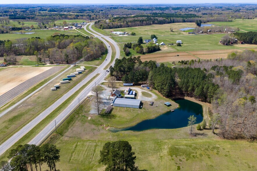 More Photos Of 6663 Highway 58, Buffalo Junction Storefront Retail Office For Sale