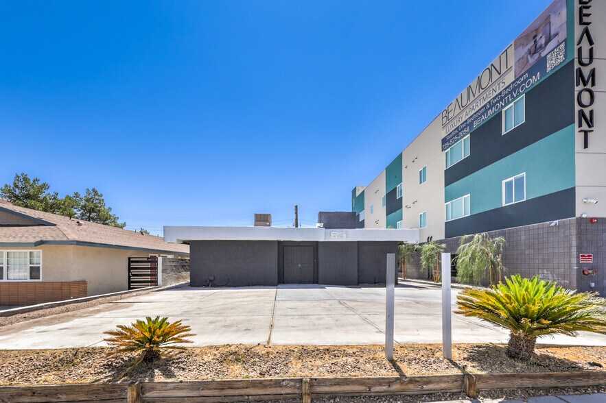 More Photos Of 621 S 10th St, Las Vegas Loft Creative Space For Sale