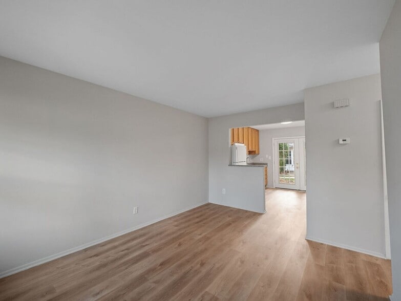 More Photos Of 230 Plymouth Rd, Plymouth Apartments For Sale