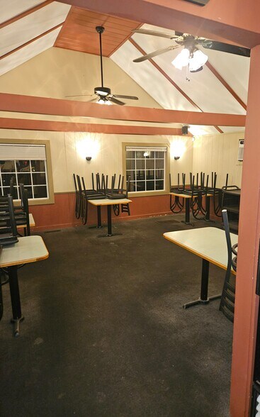 More Photos Of 730 Main St, Andover Restaurant For Lease