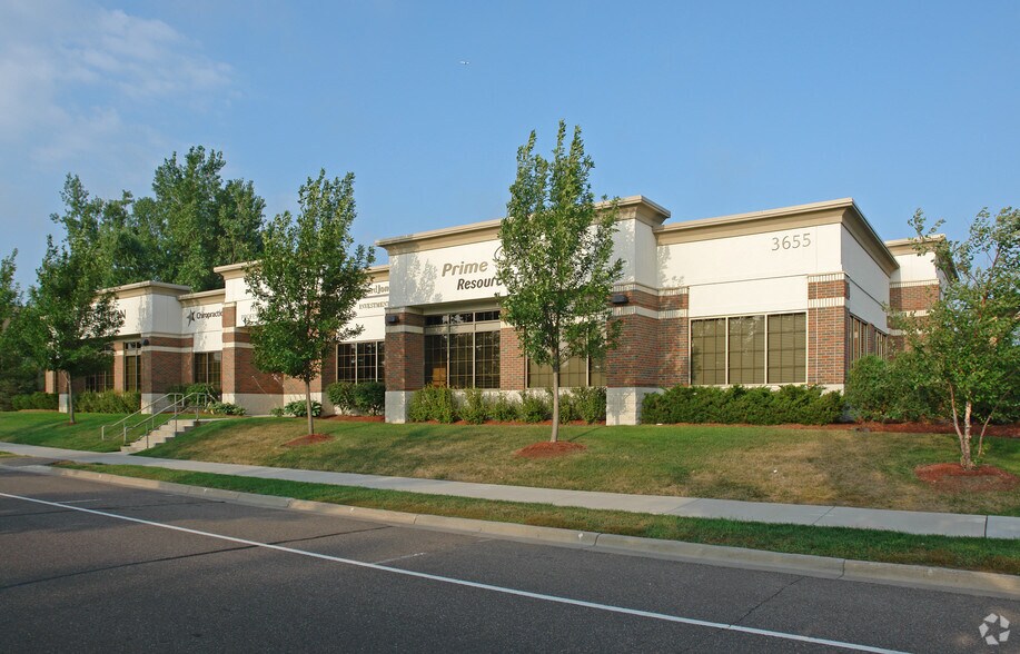 More Photos Of 3675 Plymouth Blvd, Plymouth Office For Lease